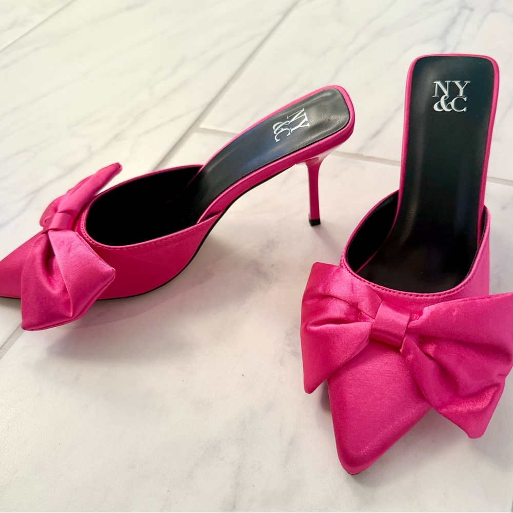 NWOT Women's Hot Pink Satin Bow Mule Heels